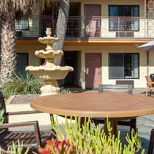 מוטל Court Yard, Studio City