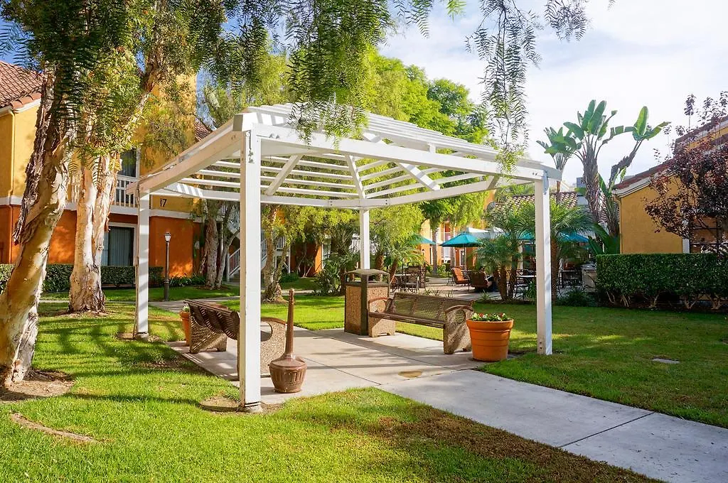 Clementine Hotel & Suites Anaheim