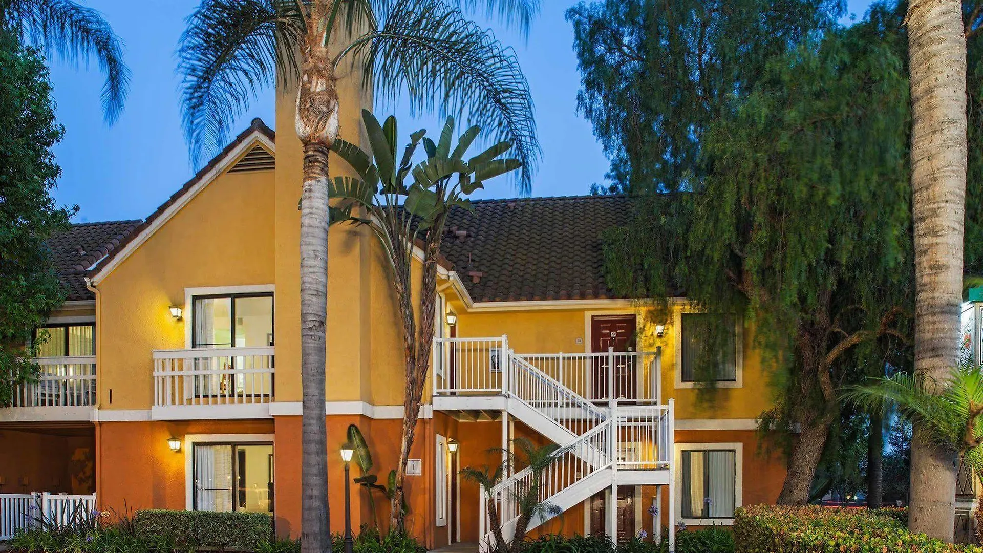 Clementine Hotel&Suites Anaheim USA